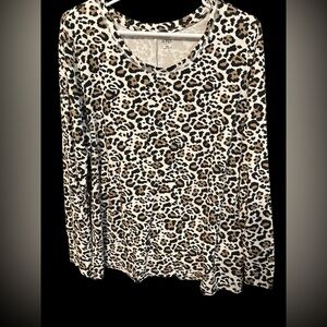 Ana Shirt Women’s Small Black Leopard Animal Print Long Sleeve Soft Knit Top